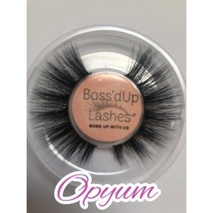 “Opyum” 3D Mink False Eyelashes (Natural Lite )
